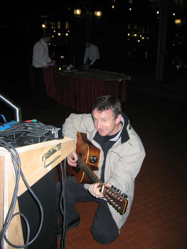 2006.02.02MusAuto03