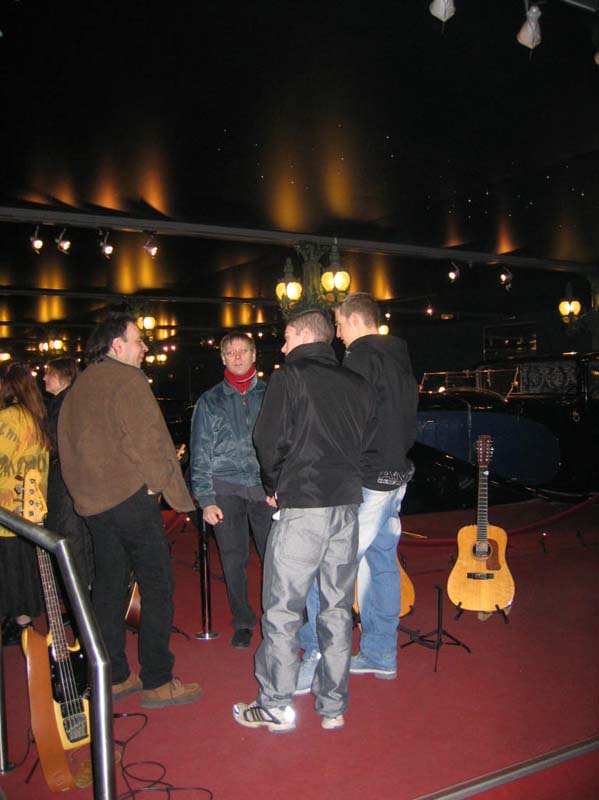 2006.02.02MusAuto09