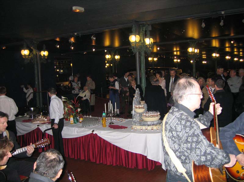2006.02.02MusAuto15