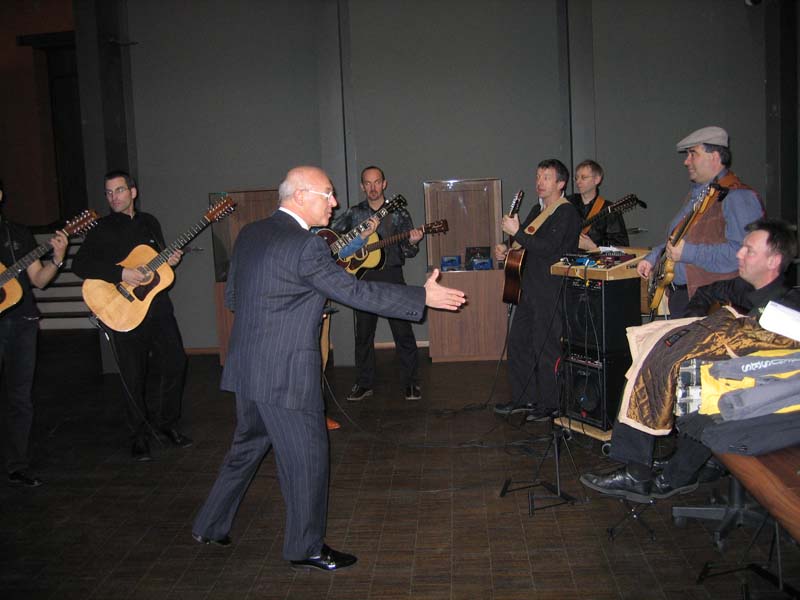 2006.12.22MusAuto0002
