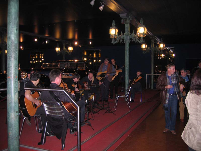 2006.12.22MusAuto0008