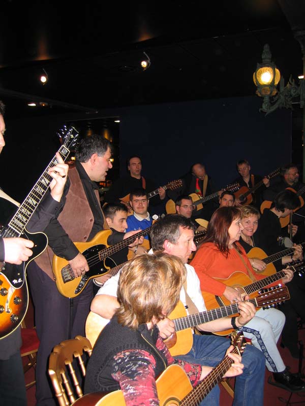 2006.12.23MusAuto0030