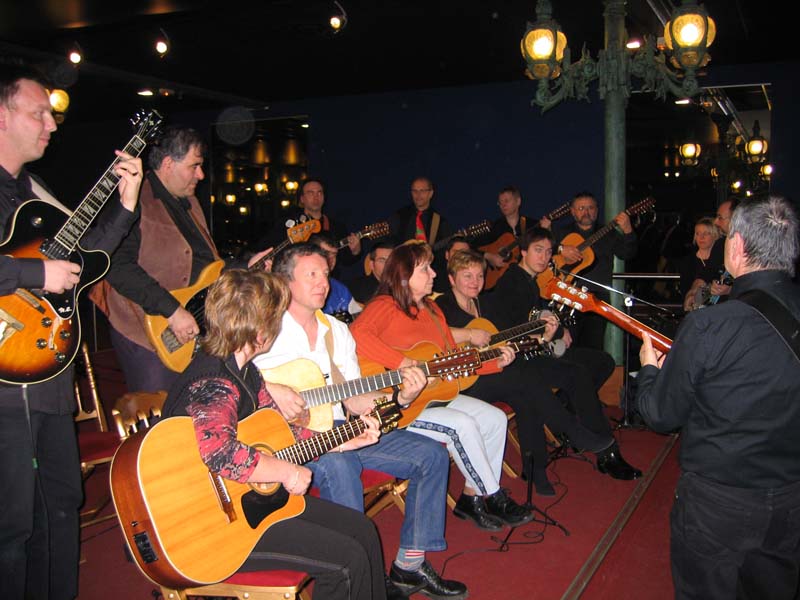 2006.12.23MusAuto0031